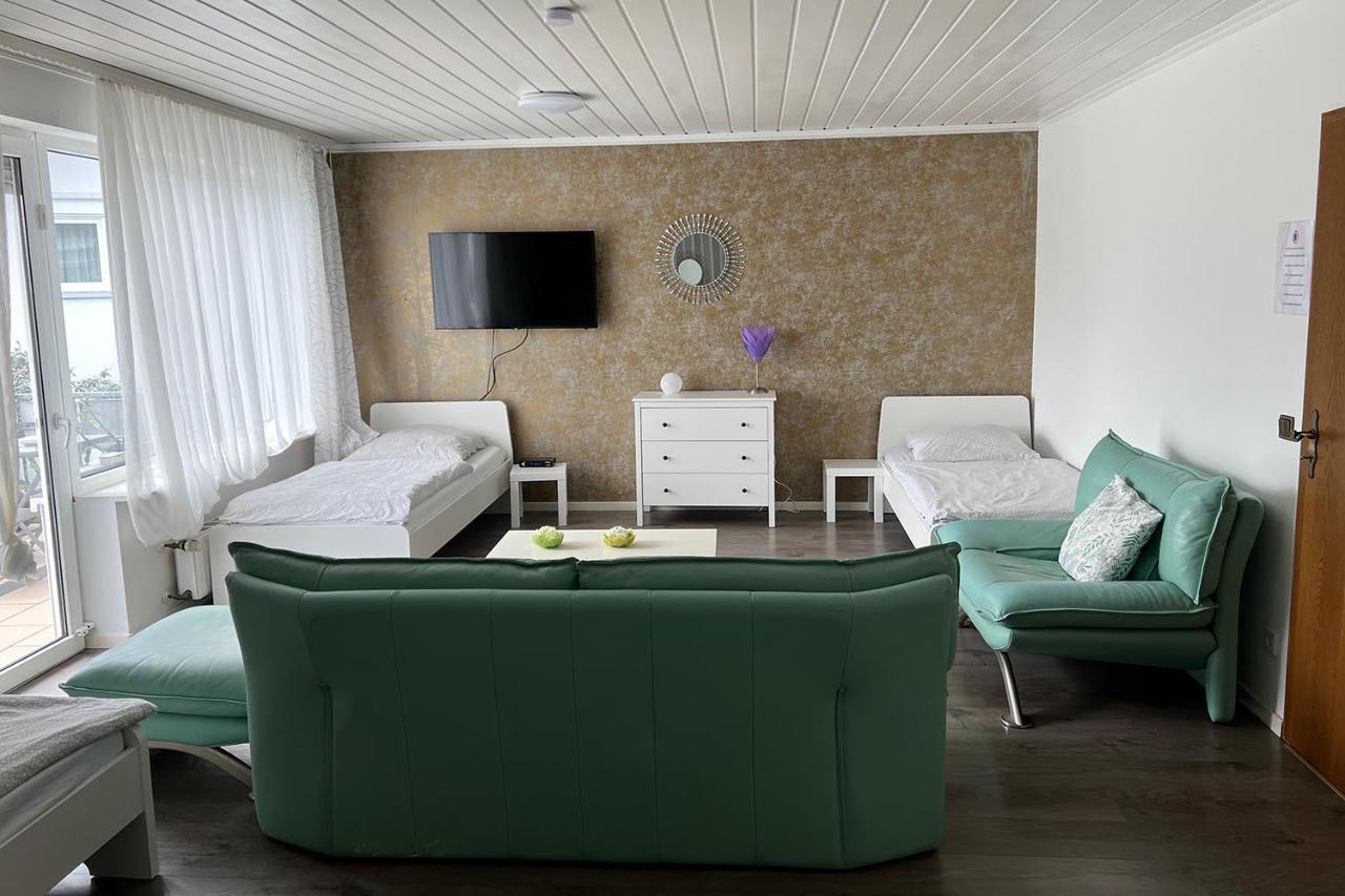Cozy Worker Apartments Niederkassel Esterno foto